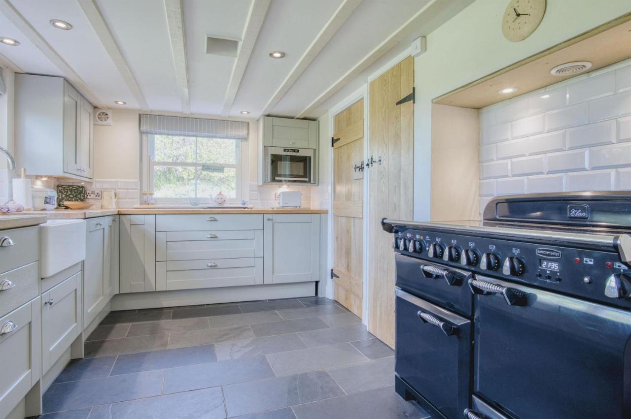 Dollars Cottage - 4 Bedroom Cottage - Llangennith Extérieur photo