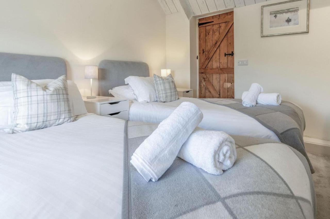 Dollars Cottage - 4 Bedroom Cottage - Llangennith Extérieur photo