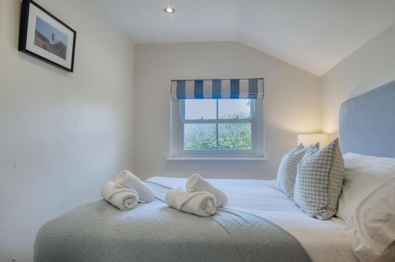 Dollars Cottage - 4 Bedroom Cottage - Llangennith Extérieur photo